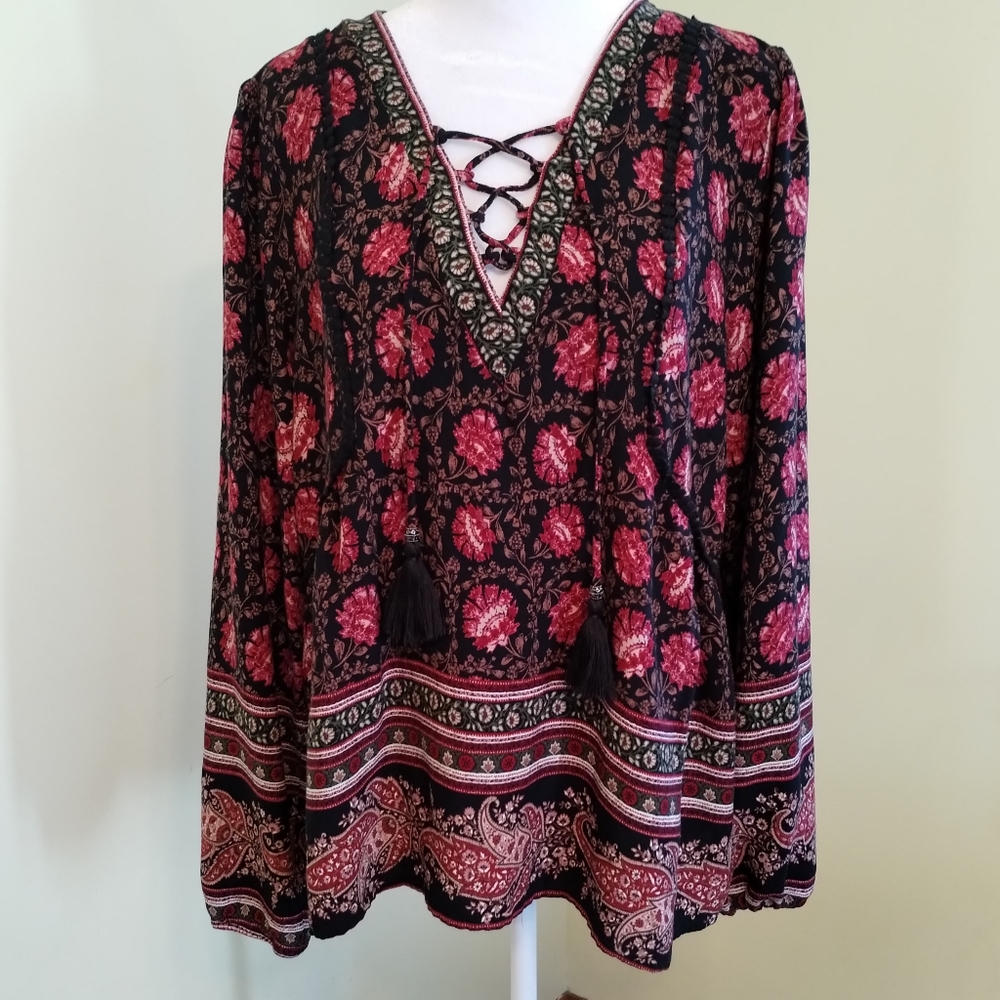 Artesia Women's Floral Boho Lace Up Blouse With Tassel Front Long sleeve Size L